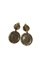 Load image into Gallery viewer, Vintage unused clip on earrings
